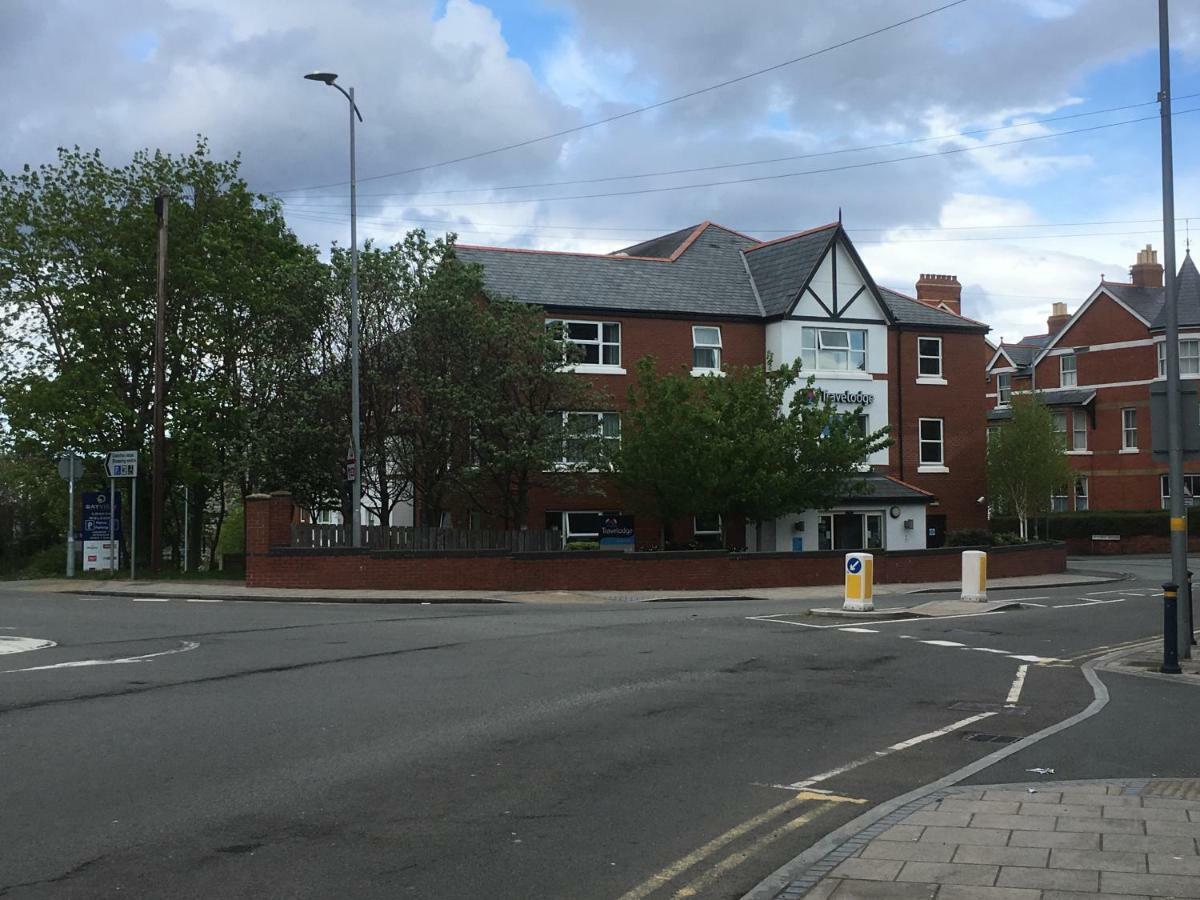 Flat 2 Opposite Travel Lodge Colwyn Bay Exteriör bild